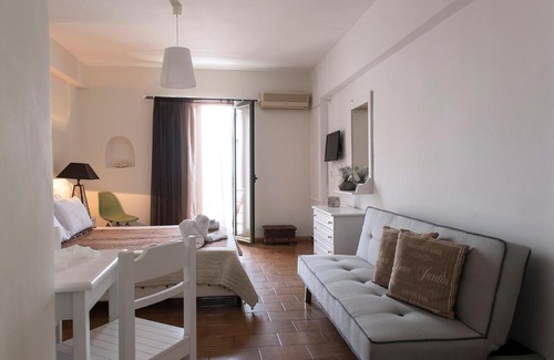 Mpatsi Casa | Villa Fiamegou