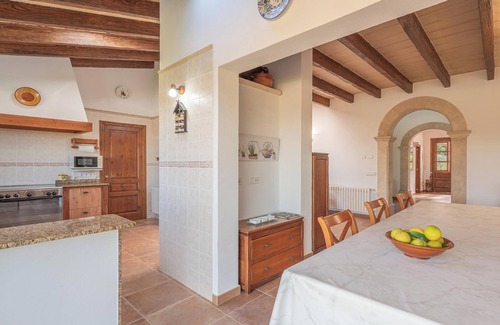 Felanitx Villa | "Finca Can Tomeu" con vistas a la montaña, piscina, jardín, aire acondicionado y Wi-Fi