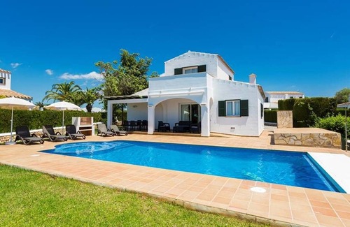Torre Soli Nou Villa | Villa Finesse 2 - Encantadora villa de 3 dormitorios - Excelente área de piscina - Perfecto para fam