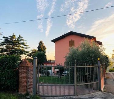 Costacciaro Apartamento | Villa Fiorella