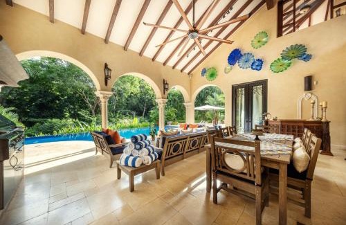 Jacó Villa | Villa Firenze, Costa Rica. All inclusive luxury