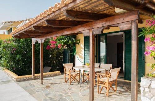 Marathias Apartamento | Villa Flisvos