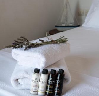 Marathias Apartamento | Villa Flisvos