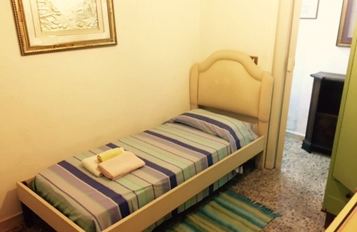 Torre Chianca Villa | VILLA FLORA ....... a 30 metros del mar !!!!