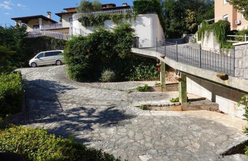Ika Apartamento | Villa Flora