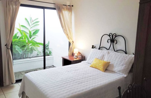 Managua Hotel | Villa Fontana Nesthost Stay