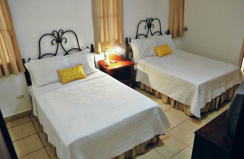 Managua Hotel | Villa Fontana Nesthost Stay