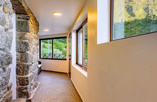 Sao Vicente Cabaña | Villa Fontes 7 - Stone House