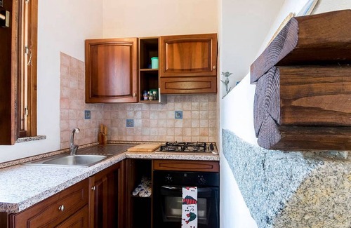 Sant'Antioco Casa | Villa para 8/10 personas, vista al mar, 4 dormitorios, 2 baños, amplio jardín privado