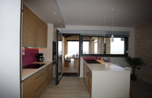Smrika Villa | Villa para 8 personas, piscina infinita, impresionante vista de la bahía, zona tranquila
