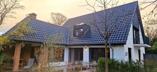 Benrad Villa | Villa Forstwald