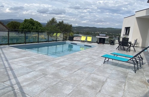 Saint-Julien-les-Rosiers Casa | Villa Contemporaine Avec vue Panoramique sur les Cévennes