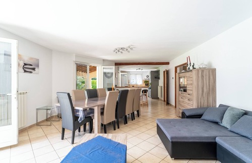 Saint-Laurent-La-Vernede Casa | Villa 'Gîte Les Oliviers' con piscina privada, Wi-Fi y aire acondicionado