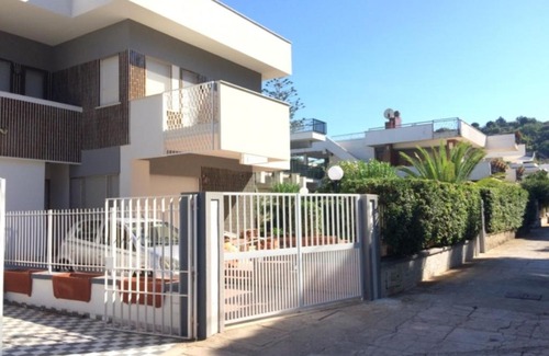 Casteldaccia Villa | Villa Franca Baldo