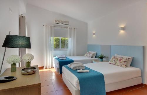 Areias de Sao Joao Villa | Villa Francella- Relaxing holidays in an ideal location by DreamvillasAlbufeira