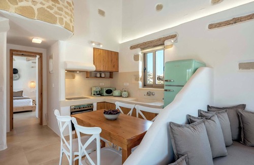 Kaliviani Casa | Villa Froudi Summary: