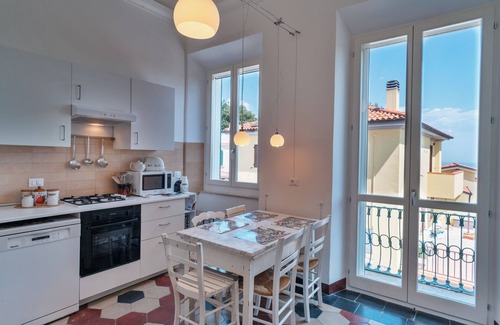 Ancona Apartamento | Villa Fuà con vista al parque privado
