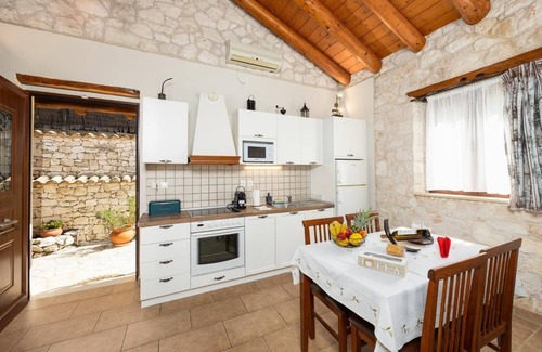 Vlachopoulatika Villa | Villa Gallini - Una Habitación Villa, Capacidad 3