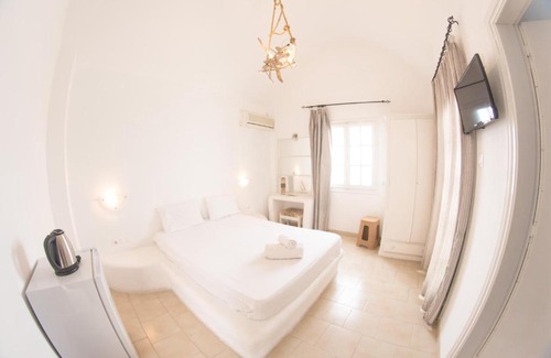 Fira Apartamento | Villa Garden