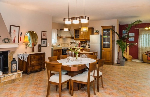 Gaitanion Casa | Villa Garden Star