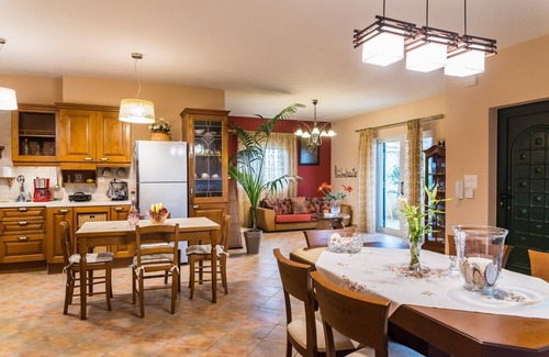 Gaitanion Casa | Villa Garden Star