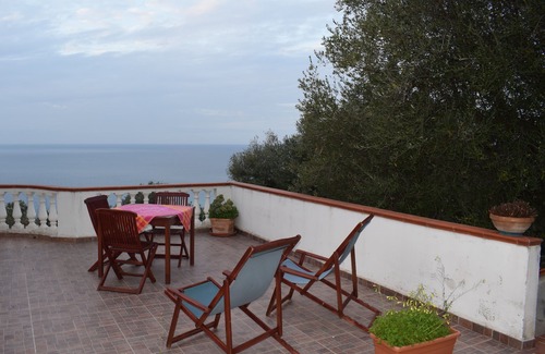 Zambrone Apartamento | Villa Ginestra - Apartamento de dos habitaciones