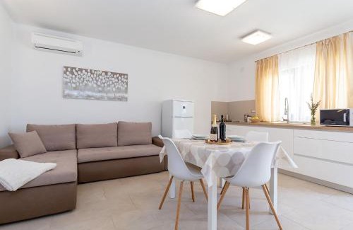 Mugeba Apartamento | Villa Gioia apartment with terrace