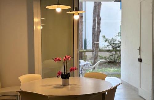 Bibione Lido del Sole Apartamento | Villa Giorgio 1 relax in pineta
