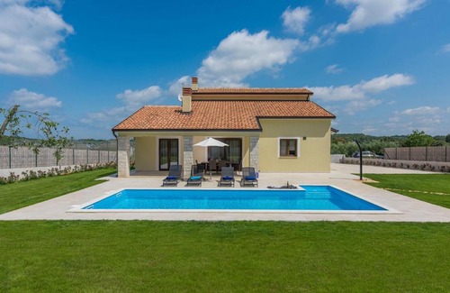 Fuskulin Villa | Villa Giovanna Fuskulin with Pool