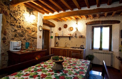 Gavorrano Otro | Villa Giulia in Tuscany 's heart, swimming pools, spa, sea, beaches, hydro, gym