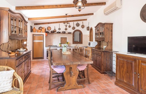 Alghero Villa | Villa Giulietta – Elegancia y Relajación en el Campo de Alghero