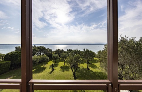 Sirmione Casa | Villa Giustiniani
