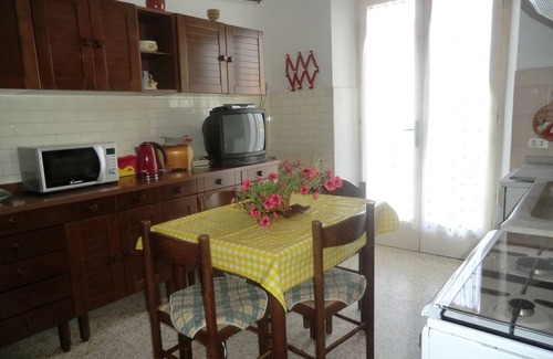 Marina di Pietrasanta Villa | Villa Gloria, jardín y gran terraza a 300 metros del mar.