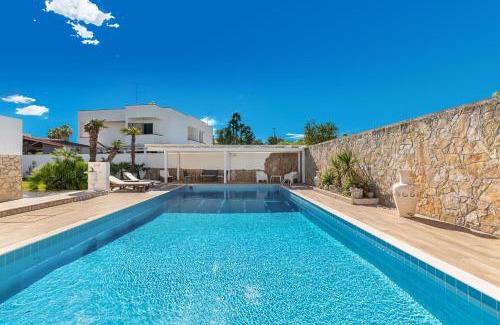 Torre dell'Orso Villa | Villa Goccia by BarbarHouse