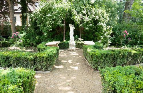 Radeberger Vorstadt Apartamento | Villa Golding - Flat 1