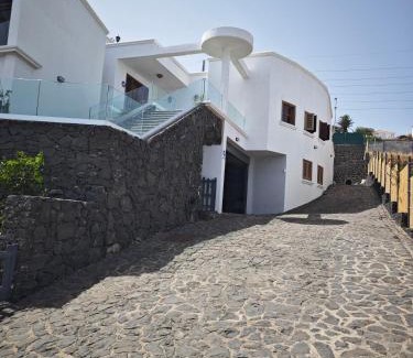 Radazul Cama Y Desayuno | Villa Gonzalez Sea Views