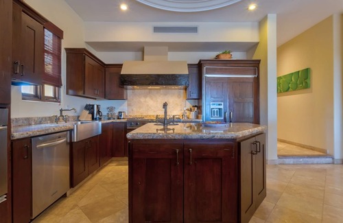 Los Cabos Villa | Villa Gracia 5 hab alquiler llave en mano con personal y servicios
