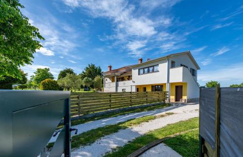 Heki Apartamento | Villa Gracija, a charming holiday apartment in the heart of Istria