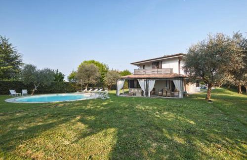 Manerba del Garda Villa | Villa Grazia