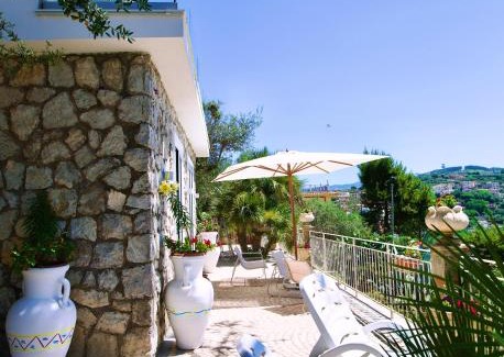 Sant'Agata sui Due Golfi Apartamento | Villa Grusone