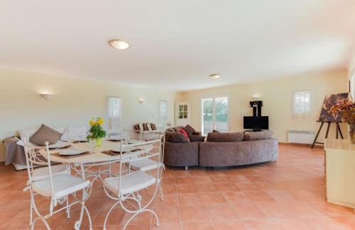 La Croix-Valmer Villa | Villa Hameau du Brost by Interhome
