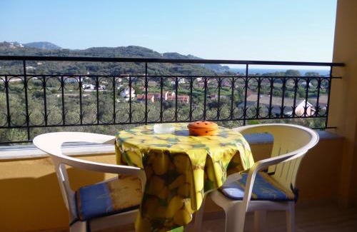 Arillas Apartamento | Villa Helen