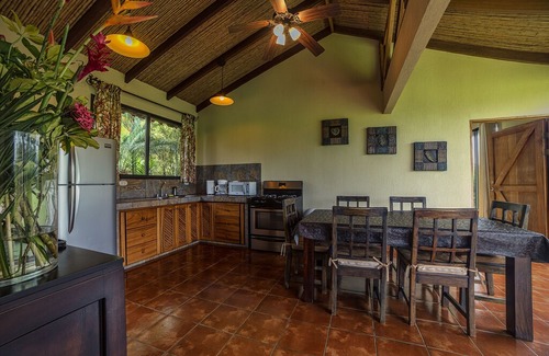 El Tanque Villa | Villa Heliconia, La Finca CR in La Fortuna