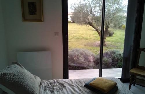 Aleria Cama Y Desayuno | Villa Helychrisa