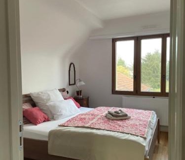 La Celle-sous-Gouzon Cama Y Desayuno | Villa Henrita im Elsass