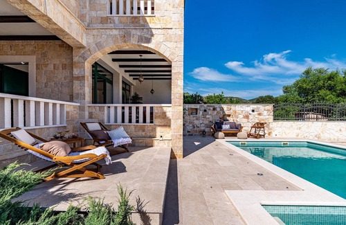 Seget Casa | Villa Heritage Resort