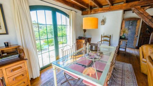 Arenas Villa | Villa Hidalgo Arenas by Ruralidays