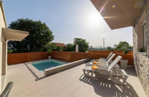 Trilj Villa | Villa Hippus