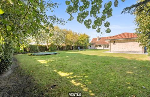 Koksijde Casa | Villa Hoge Duin - spacious luxury villa with large garden
