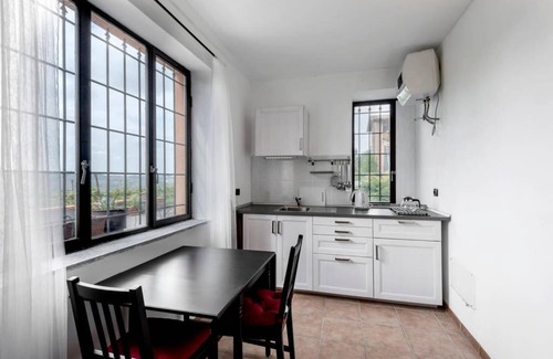 Montecalvo Versiggia Apartamento | Villa I Due Padroni, two Apartment House - Apartment Cantinetta